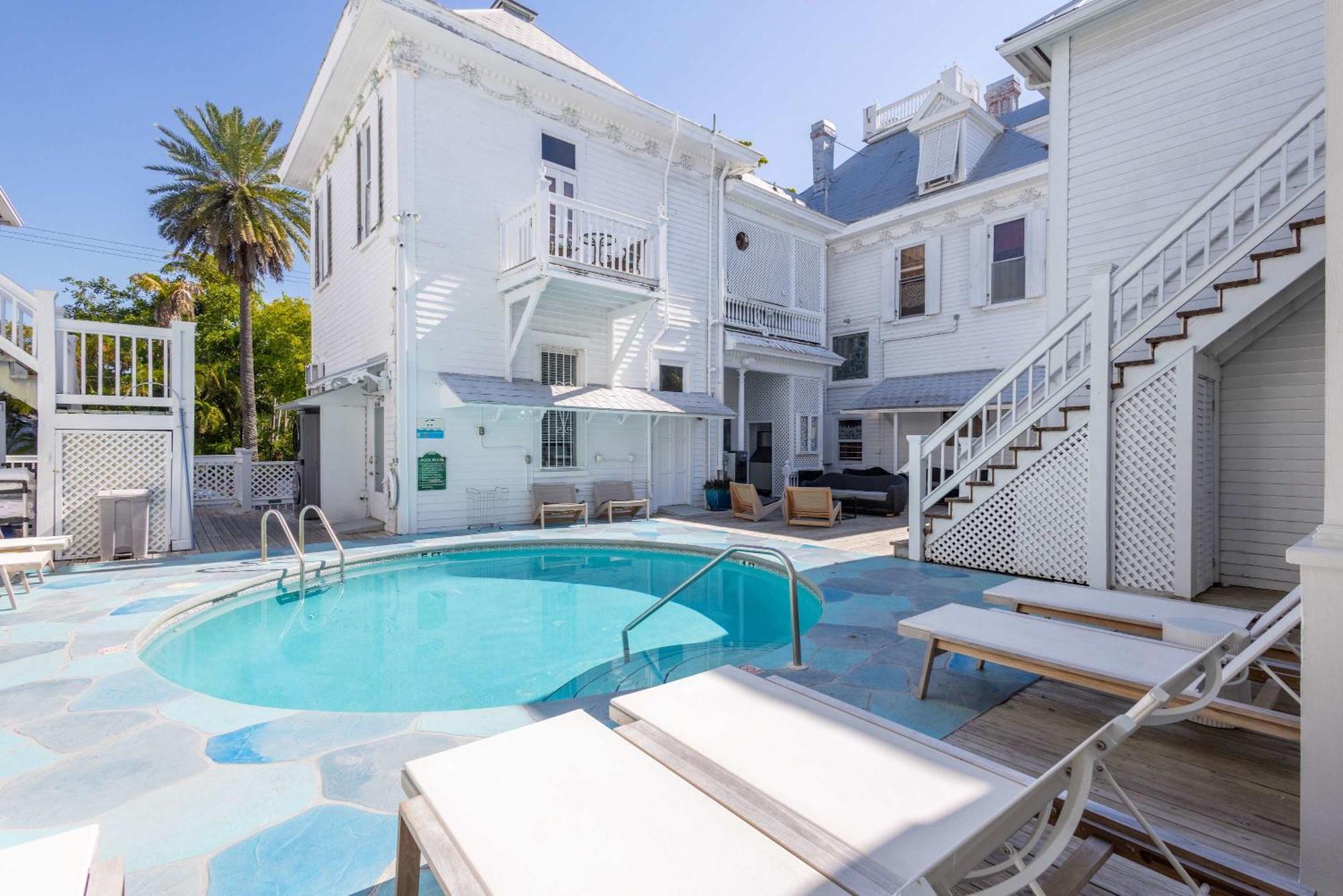 King Suite Balcony - At James House Key West Buitenkant foto
